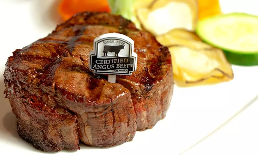 Enjoy a Steakhouse Dinner Experience for 2 or 4 with Gourmet Delights